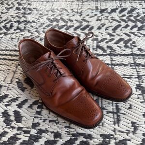 Johnston and Murphy Embossed Leather Dress Shoe Oxfords